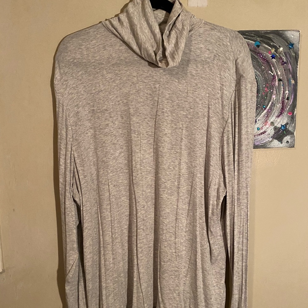 Fabletics turtle neck